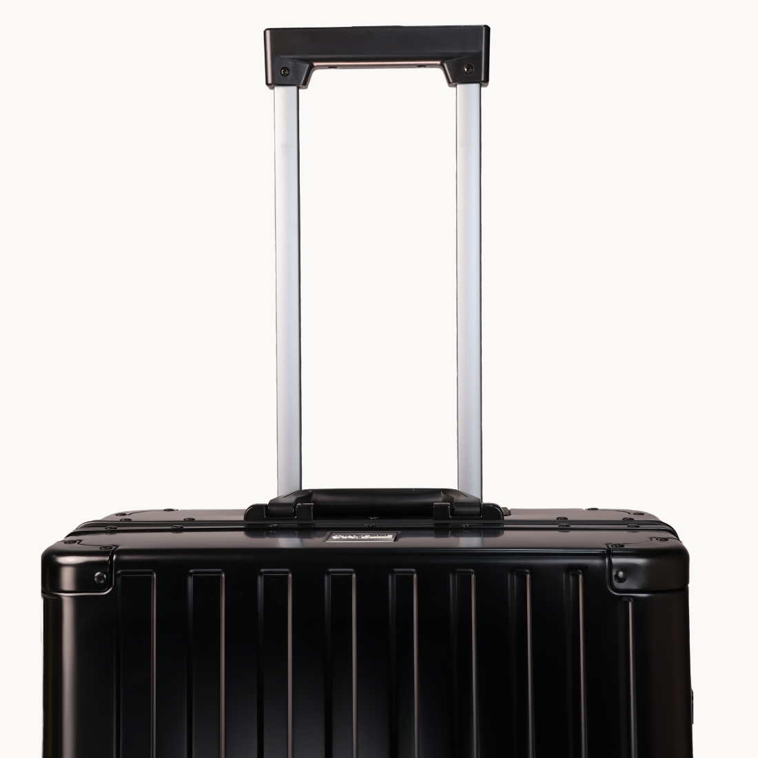 CHAVELLE luxury aluminium suitcase black with reinforced corners and long open telescopic handle