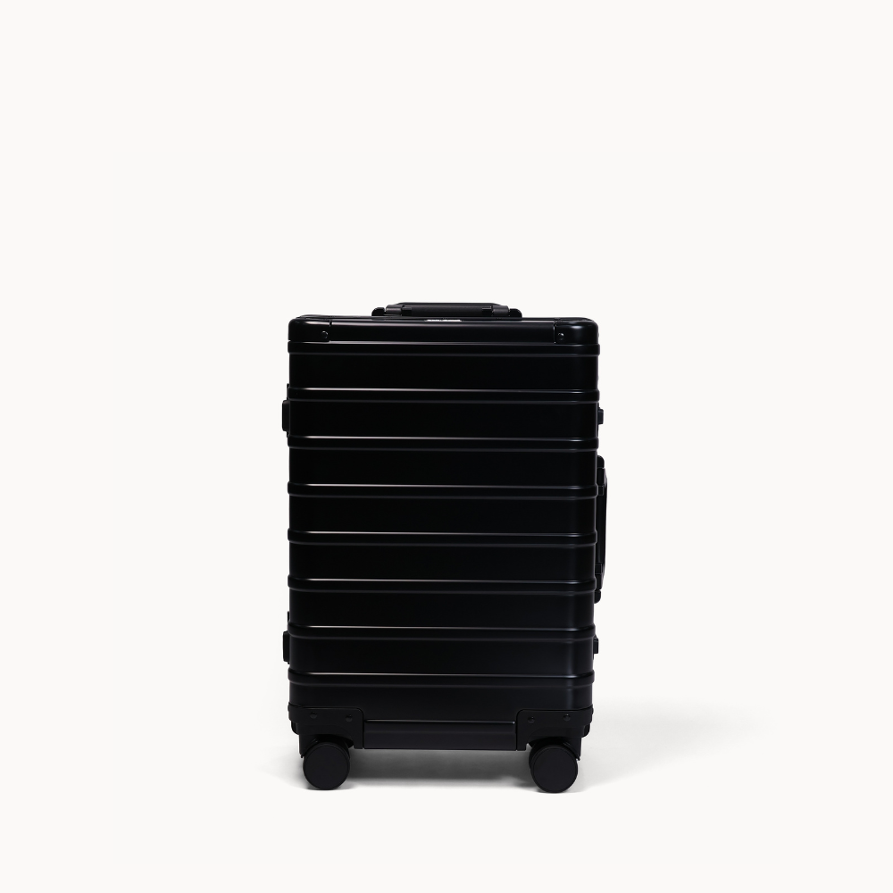 CHAVELLE aluminium luxury suitcase black with hard-shell design highlighting durable aluminium construction