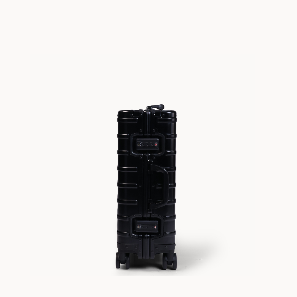 CHAVELLE aluminium suitcase black close-up of TSA-approved lock and side handle