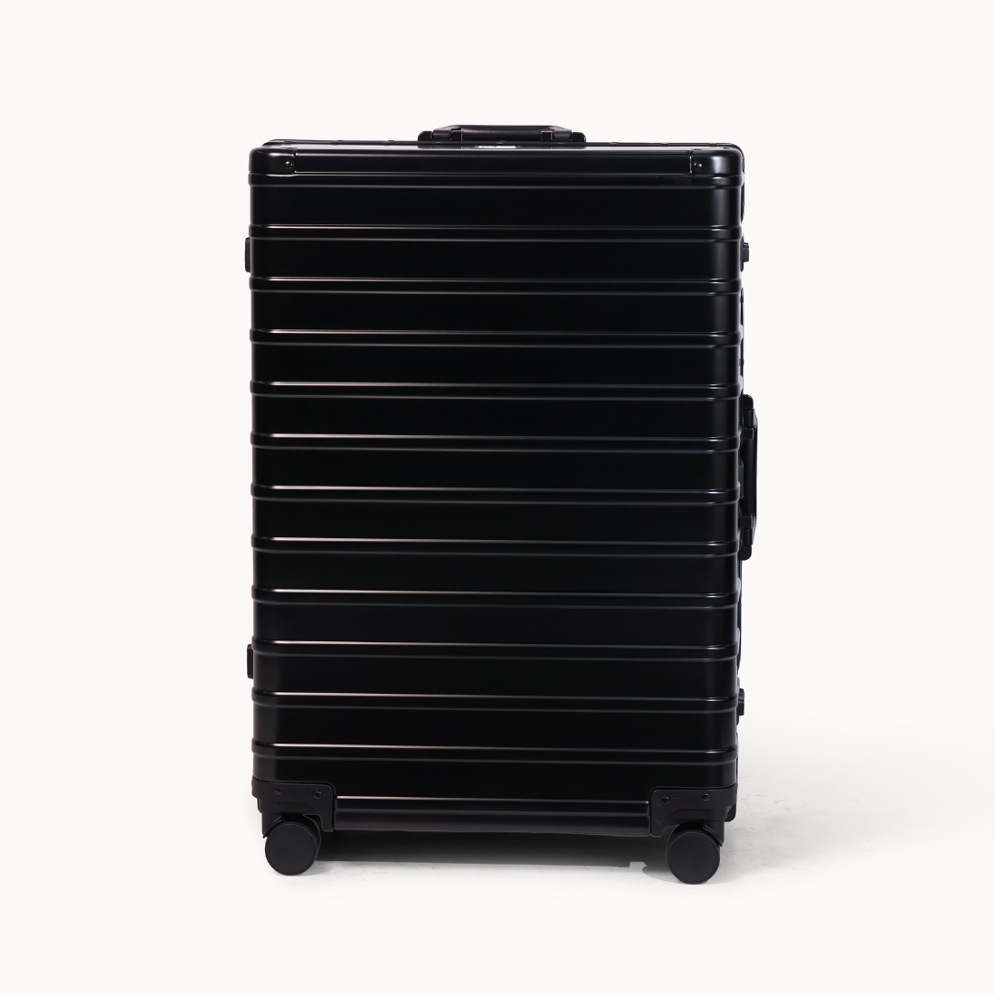 CHAVELLE aluminium luxury suitcase black with hard-shell design highlighting durable aluminium construction